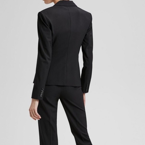 Theory Classic Black Blazer - Picture 2 of 5